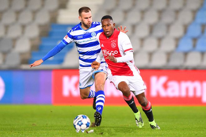 苏亚雷斯的 苏亚雷斯的