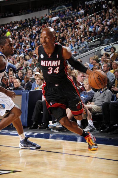 通过数据分 通过数据分